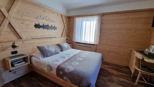 camera familiare 4 px 1